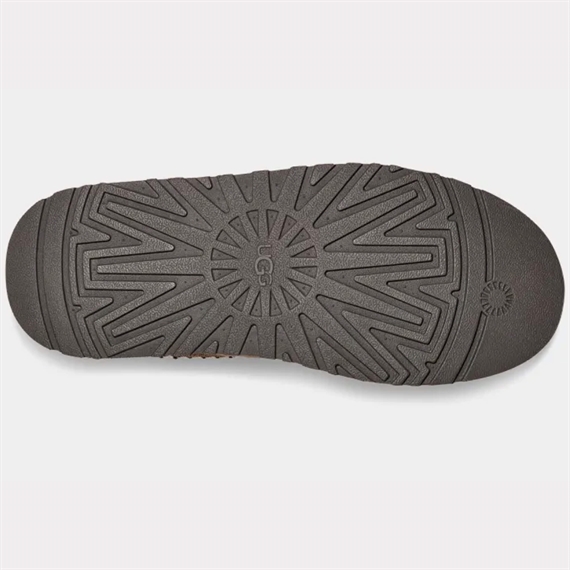 UGG Tazz Clogs, Hickory